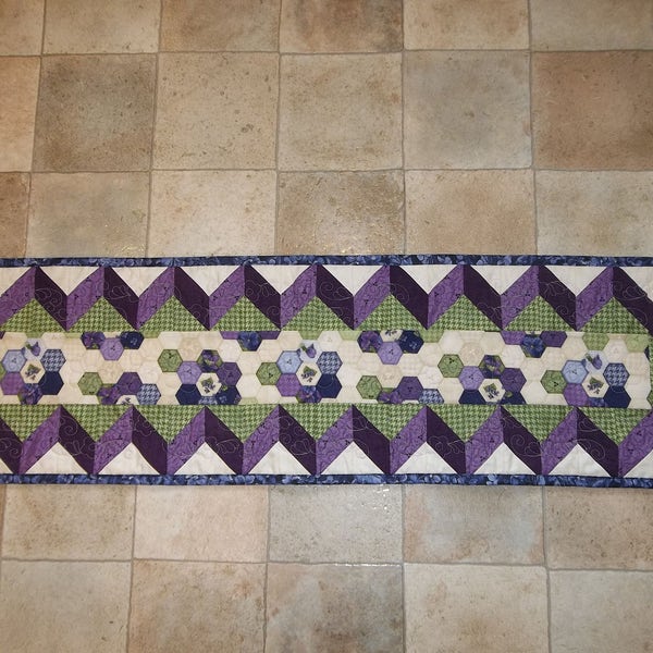 Hexagon Table Runner - Etsy