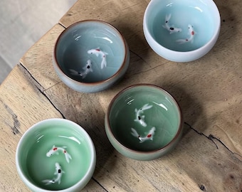 Tazas de té de cerámica con diseño de peces koi / Juego de té de estilo japonés pintado a mano