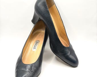 Bally Womens Navy Blue Lizard Leather Block Heel Pumps Made in Italy 9.5