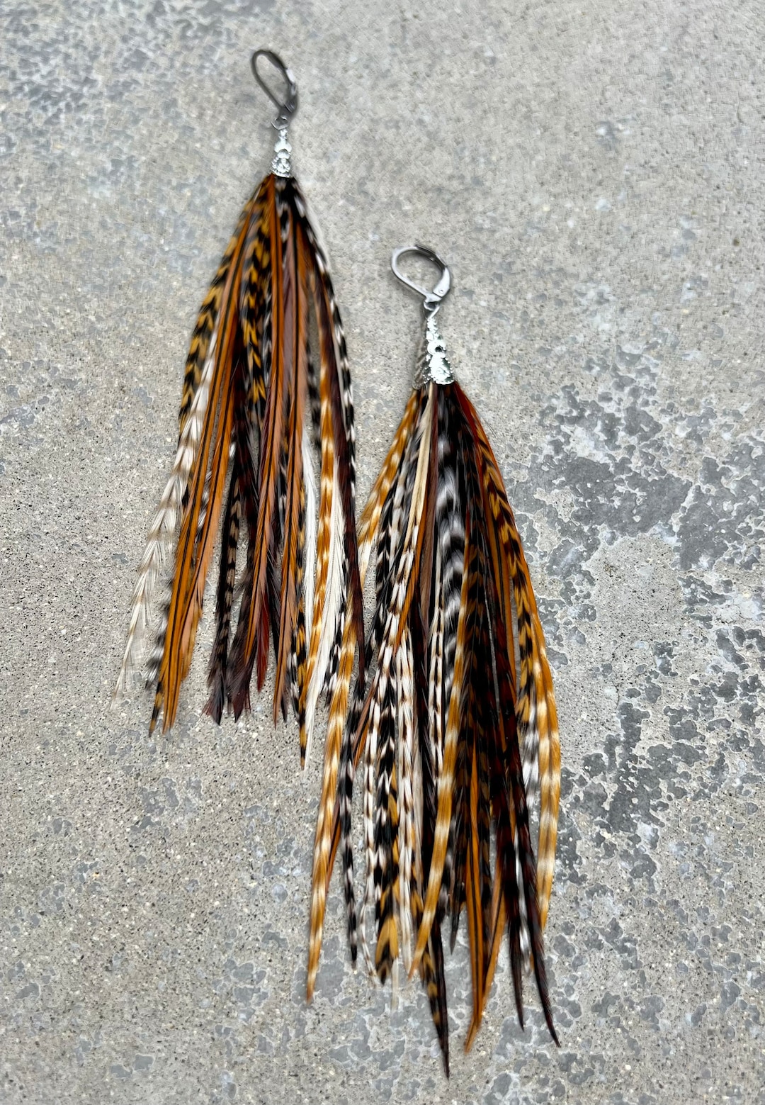 Pendentes De Plumas: Plumas Largas A Rayas Grzzly En Blanco - Etsy España