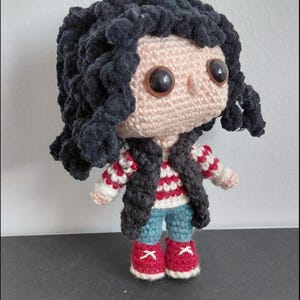 Custom crochet amigurumi - Muñeco personalizado de crochet hecho a mano|Regalo personalizado|Regalo para parejas, cumpleaños o graduaciones.