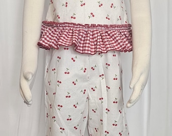 Conjunto vintage de dos piezas color cereza. Talla 3