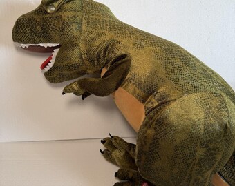 Jurassic Park T-Rex Universal Studios Plush 17" Dinosaur Hard to Find Rare