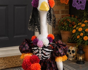 Halloween GooseOutfits For 23 inch ,Handmade GooseCostume,Colorful Garden Decor,Farmhouse Outdoor Gift,Garden Goose Clothes