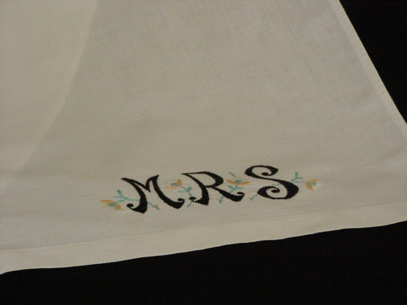 Vintage Linen Guest Towels with Hand Embroidered Sewn Floral Etsy