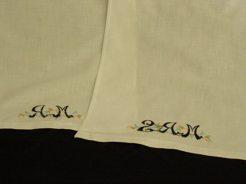 Vintage Linen Guest Towels with Hand Embroidered Sewn Floral Etsy