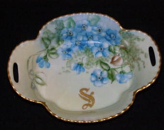 Exquisite Antique Circa 1910's Haviland Limoges France Berry Dish Hand-painted with 22k Gold Trim Delicate Floral Pattern