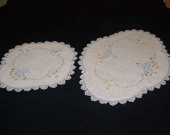 Vintage Set of Embroidery on Linen Bedroom Dresser Set Dining Room Delicate Design Hand Work