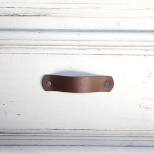 Leather Drawer Handle, Leather Hardware, Kitchen Cabinets, Bathroom Cabinets, Dresser, Rounded Leather Drawer Handles, Leather Hardware