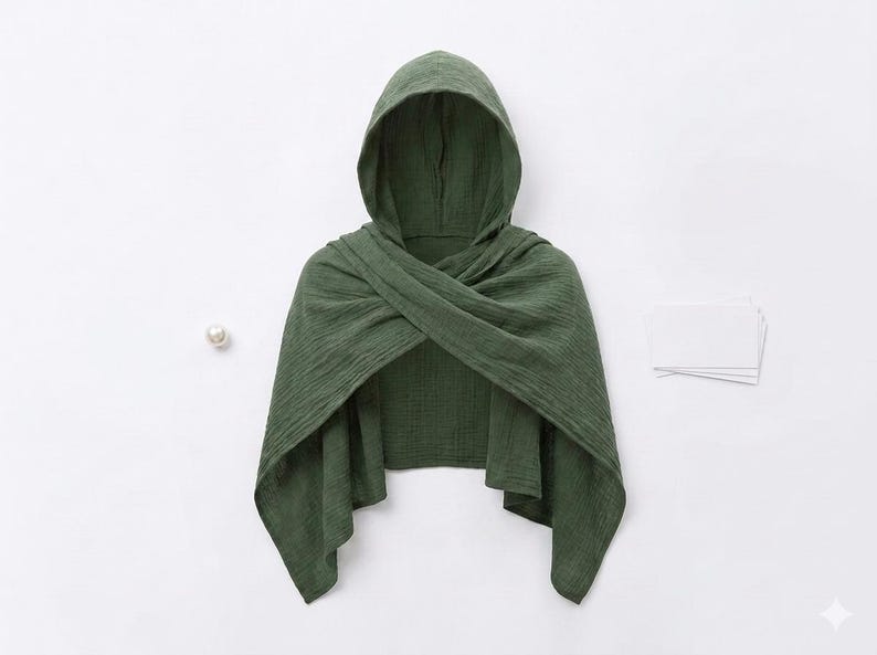 Vintage Hooded Cowl Scarf - Medieval Cape Neck Wrap for Men & Women - Cosplay Accessory
