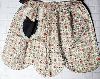 Reversible cotton and taffeta half apron with two pockets, multicolored baking apron, vintage apron, holiday baking, apron with pockets
