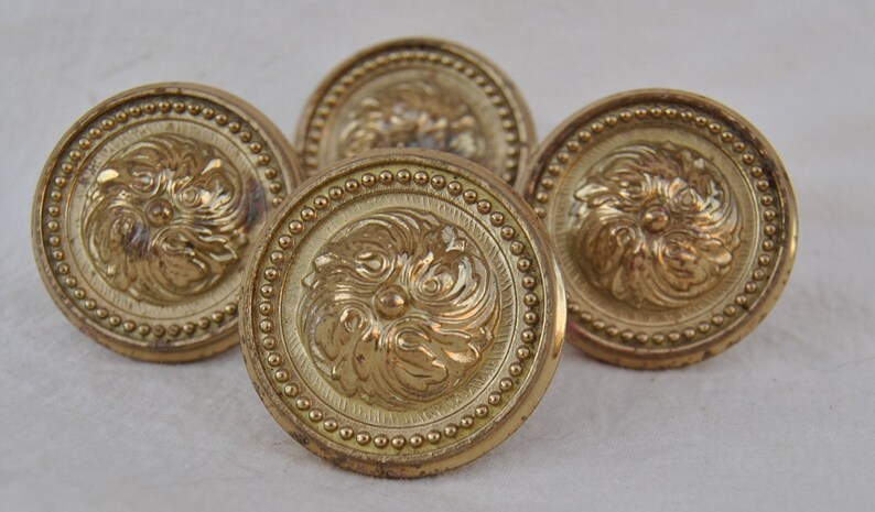 cabinet door pulls floral cabinet door knobs DIY vintage hardware Hollywood regency door pulls Ornate brass drawer pulls set of four