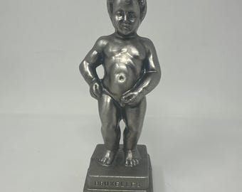 Vintage 1960s Manneken Pis Statue 6" Heavy Solid Metal Brussels Belgium Souvenir