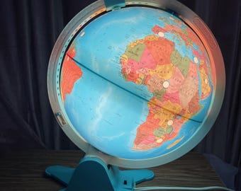 Vintage 1988 Fisher Price World Globe Illuminated Educational Viewfinder Works