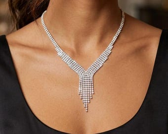 Elegant V-Necklace