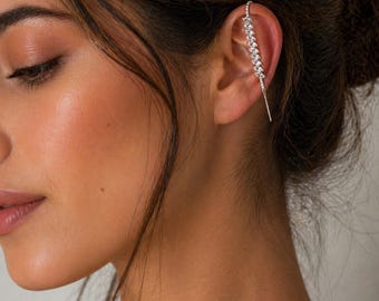 Marquise Cut Zirconia Ear Cuff – Elegant Diamond Effect Earring Without Piercing