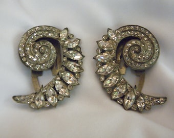 Wedding dress clips | Etsy