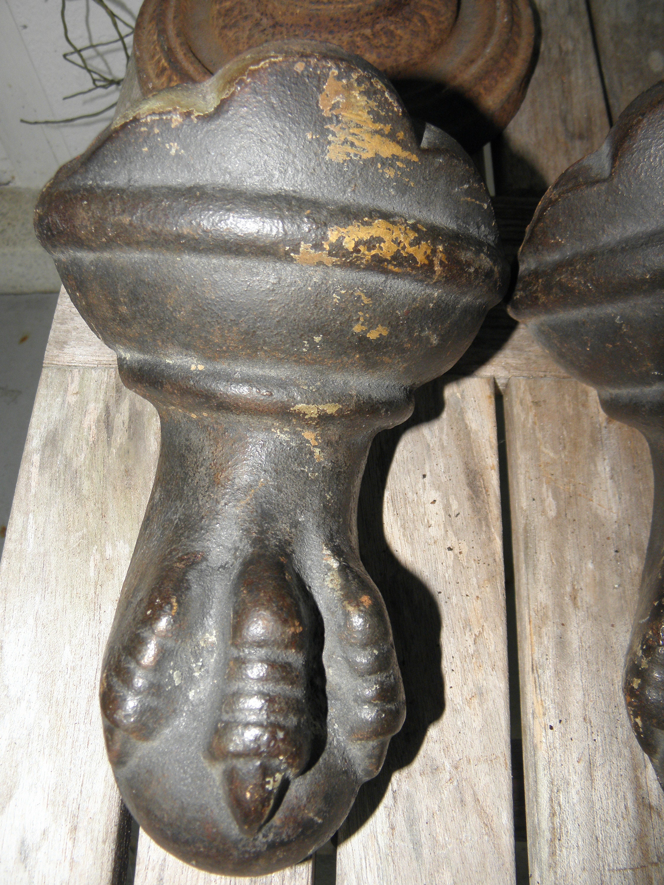 Vintage Rustic Claw and Ball Feet Claw Foot Legs Vertigris | Etsy