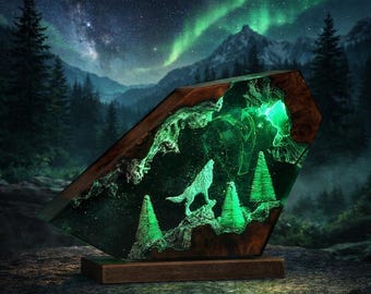 Arctic Wolf Galaxy Resin Night Light Handmade LED Lamp, Cosmic Animal Decor Light,Fantasy Wolf Lamp, Unique Gift,Desk & Garden Ambient Light
