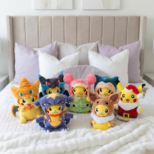 Pokemon Cosplay Plush Toy Pikachu Eevee Charizard Stuffed Animal - Mega Charizard Garchomp Slowpoke Snorlax Plushie - Anime Fan Gift 20-30cm