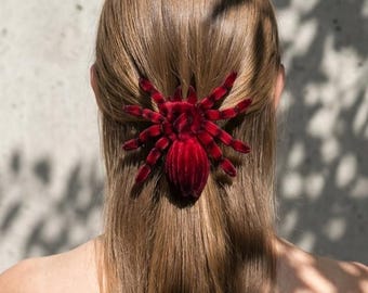 Handmade Chenille Tarantula Hair Clip, Gothic Halloween Accessory, Poseable Legs