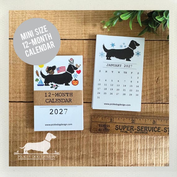 Mini Holiday Doxie. 2027 Desktop Calendar