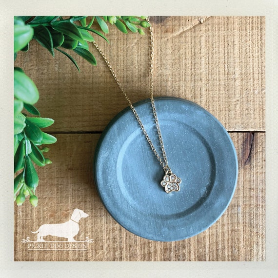 Gold Paw. Necklace