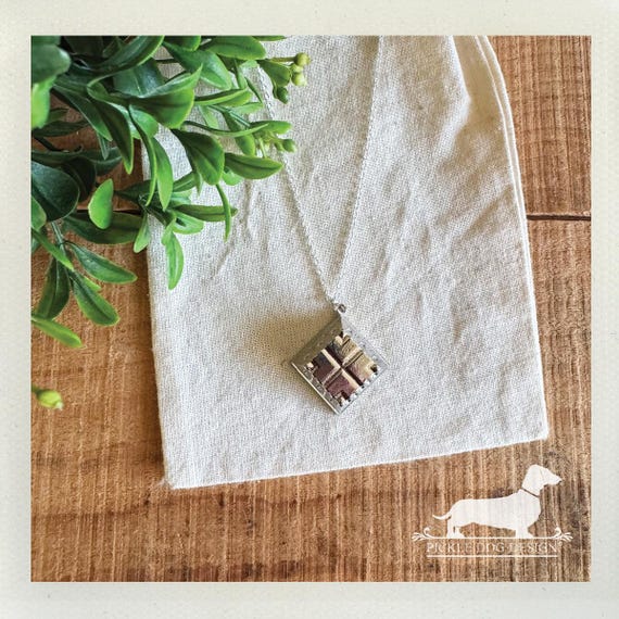 Silver Quilted Square. Necklace