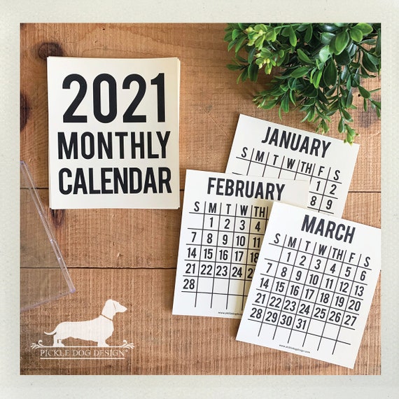 2021. Desktop Calendar