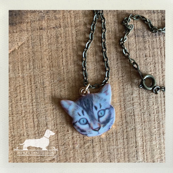 Cat's Meow. Necklace