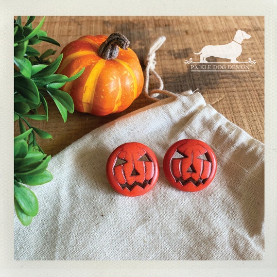 DOLLAR DEAL! Jack o' Lantern. Post Earrings