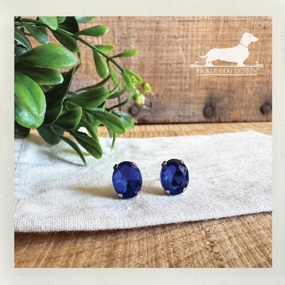 Sapphire. Post Earrings