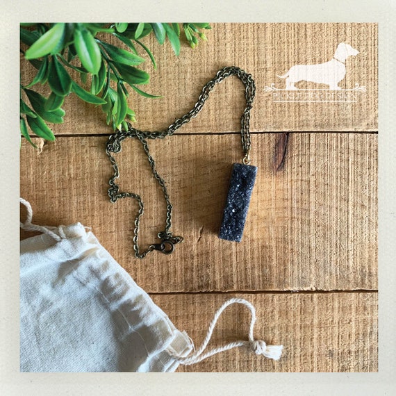 Druzy Bar. Necklace