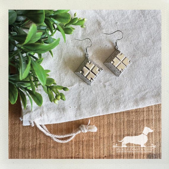 Silver Diamond. Dangle Earrings