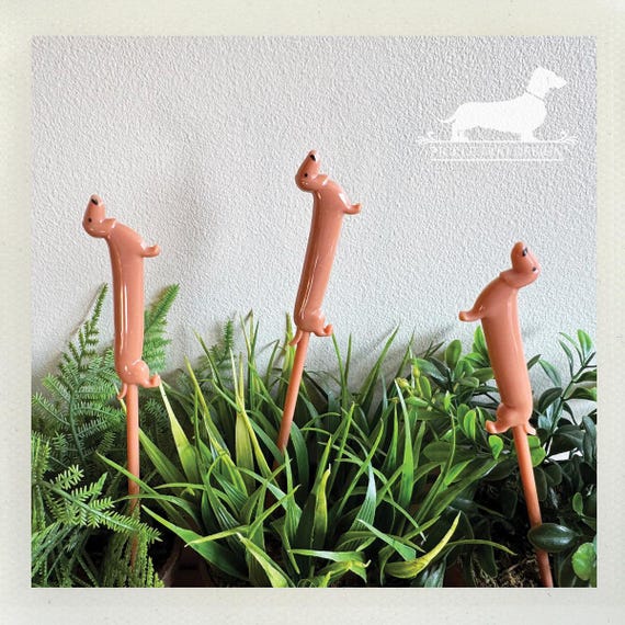 Dachshund. Plant Stake