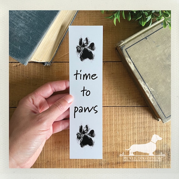 Time to Paws. Bookmark