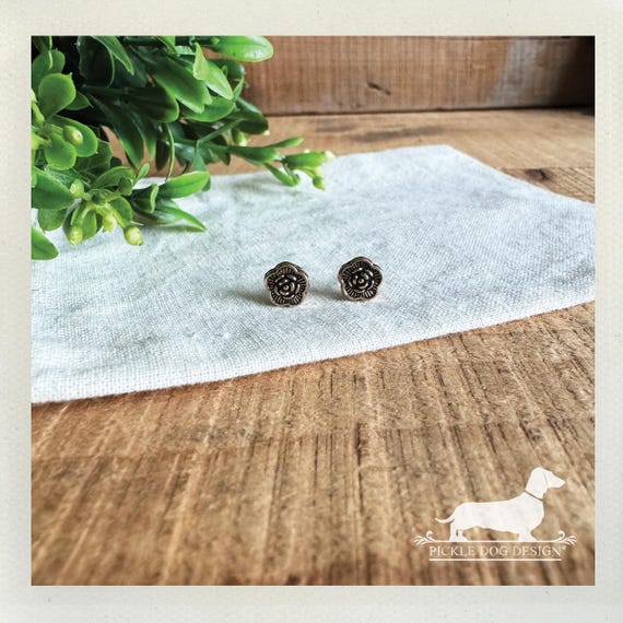 Coppered Flower. Post Earrings