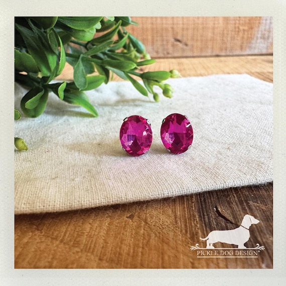 Pink Sapphire. Post Earrings