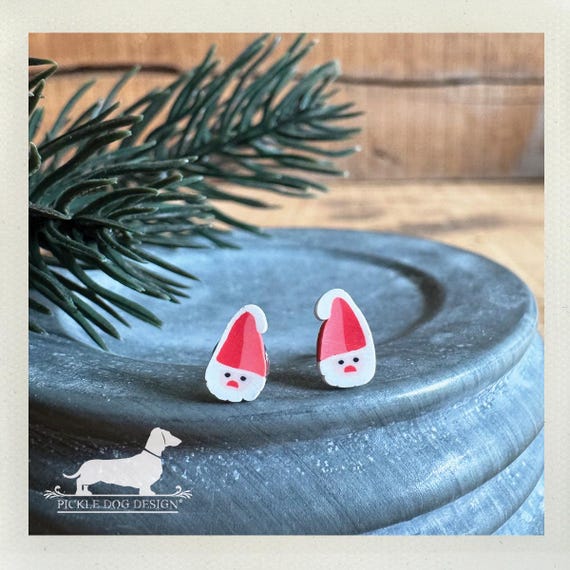Santa. Post Earrings