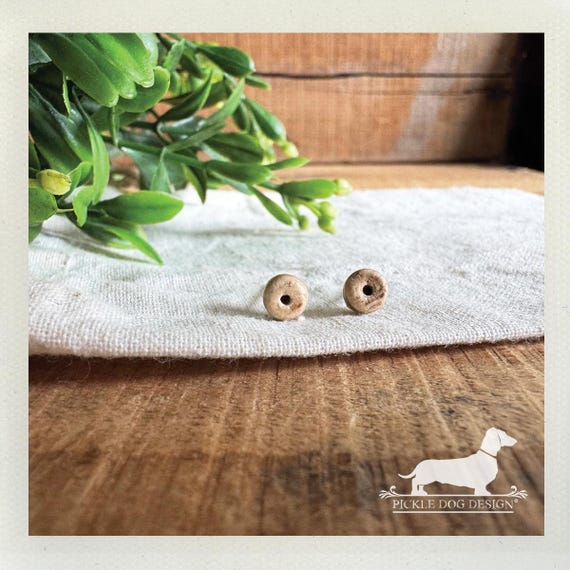Cheerio. Post Earrings