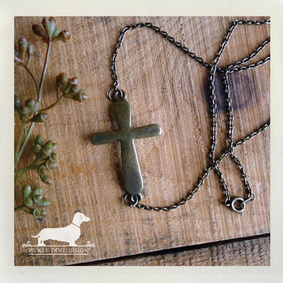 Crossed. Necklace
