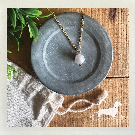 Pearl. Necklace