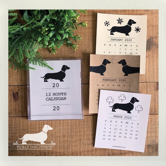 Doxie Love. 2020 Desktop Calendar