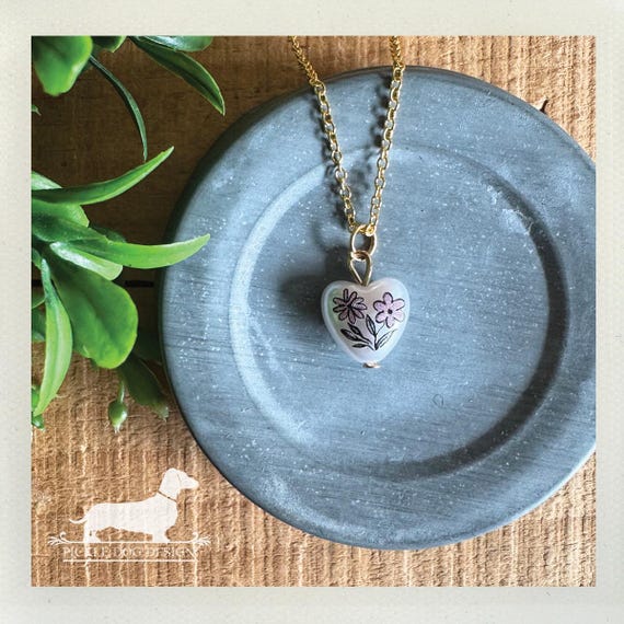 Floral Heart Pearl. Necklace