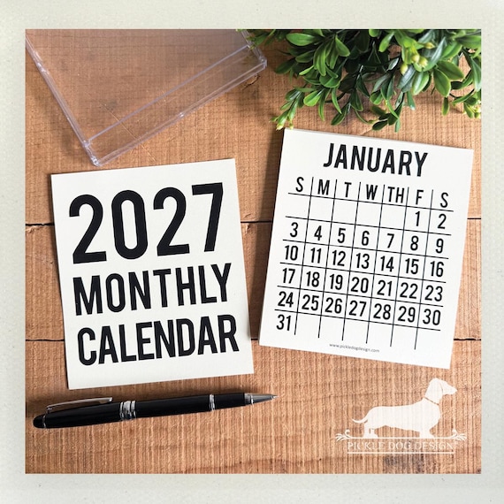 2027. Desktop Calendar