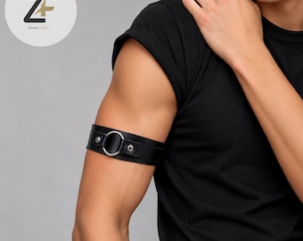 Brazalete de cuero para hombre, banda ajustable para bíceps para entrenamiento en el gimnasio, brazalete estilo anime, accesorio para fitness.
