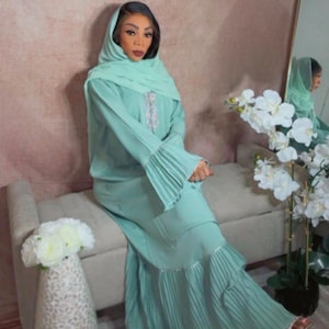 Modest Mint Green Dress - Etsy