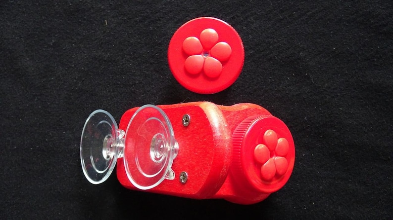 JCS Wildlife Nectar DOTS Window Hummingbird Feeder - Thumbnail 3