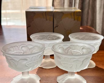 Coupes à dessert sur pied pour sorbet ou crème glacée Avon Flowerfrost (ensemble de 4)