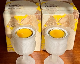 Gobelets à eau de la collection Flowerfrost d'Avon avec chandelle au citron ensoleillé (lot de 2)